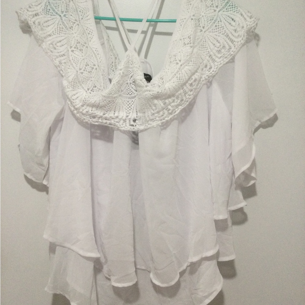 NWT Brand New Off Shoulder Neck Strap Top White Size 26-28
